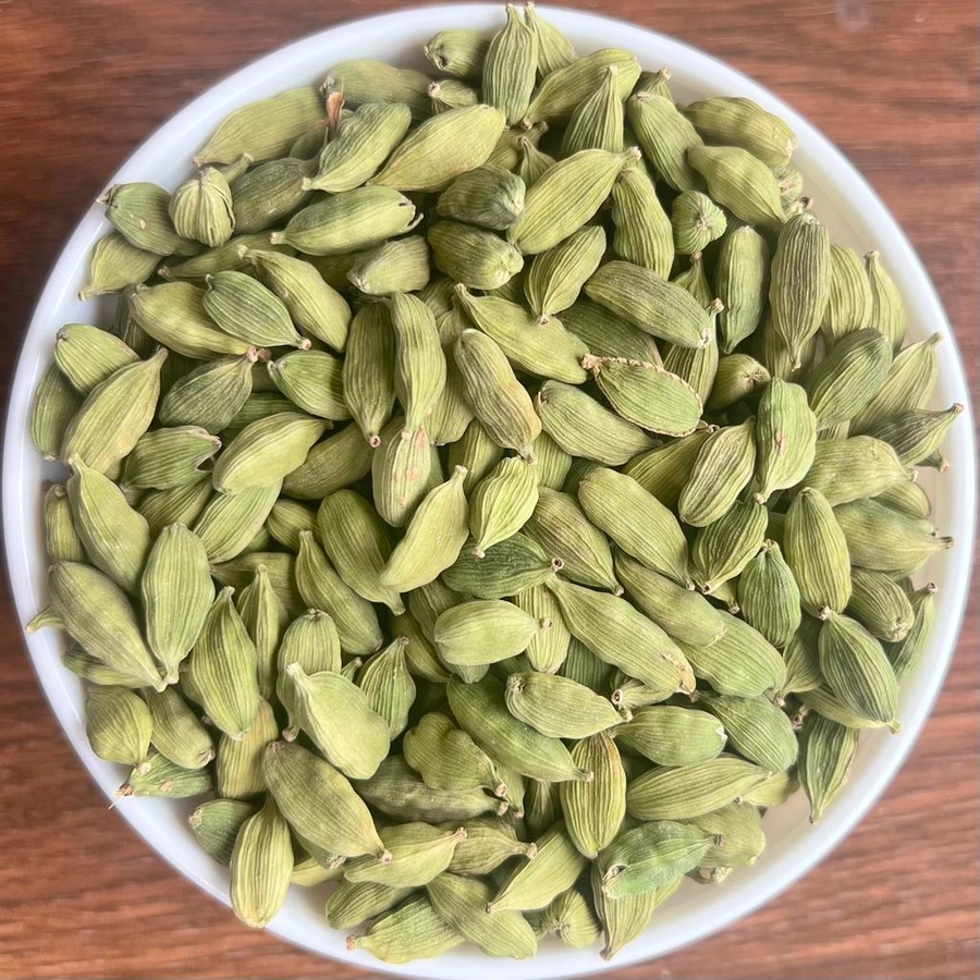 Green Cardamom - 8mm from India